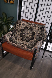 Sacred Geometry Woven Blanket – Mandala